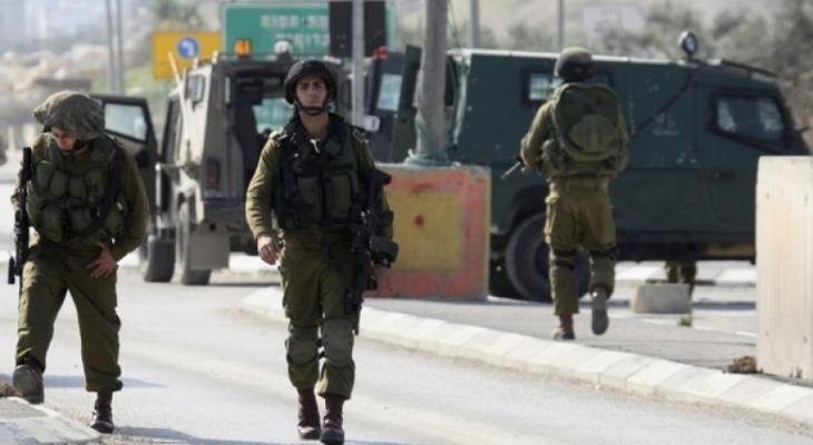 قوات الاحتلال تعتقل شاب من نابلس