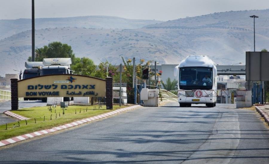 مناقشات لتحديث آلية السفر عبر الأردن