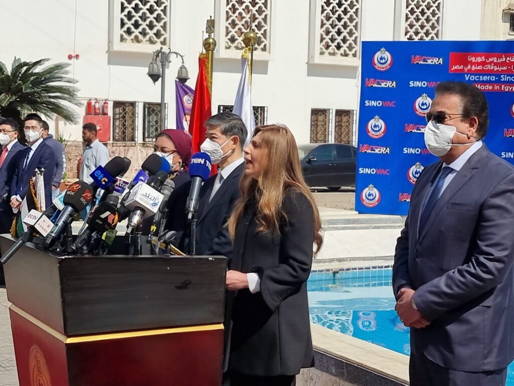 فلسطين تتسلّم نصف مليون جرعة من لقاح "مصري صيني" جديد