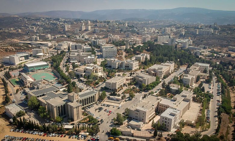 صورة انتهاء أزمة جامعة بيرزيت واستئناف دوامها يوم الاثنين القادم