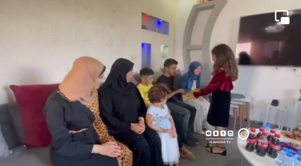 قصة الطالبة الكفيفة دانية أقرع