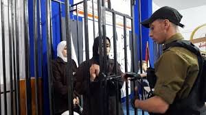 صورة وزيرة المرأة: المعتقلات يتعرضن لتعذيب ممنهج وانتهاكات خطيرة