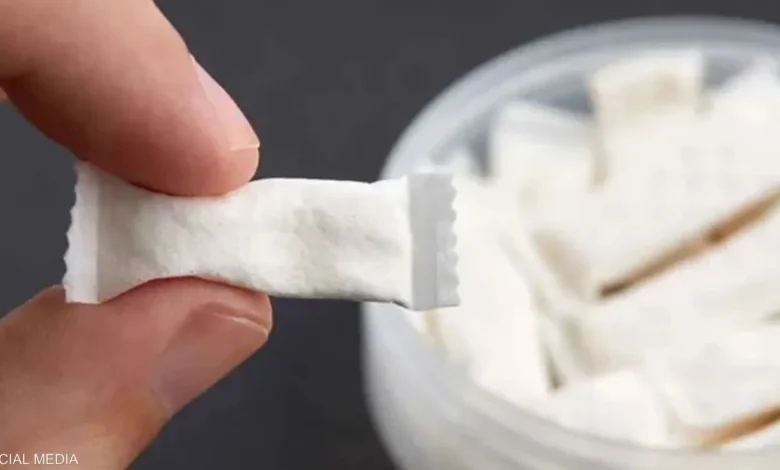 صورة أكياس الكافيين.. تحذيرات من “موضة” غزت منصات التواصل