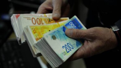 صورة الدين العام الفلسطيني يقترب من 15 مليار دولار وتحذيرات من تهديد وجود السلطة