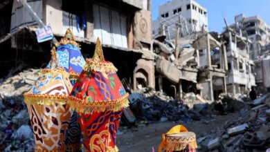 صورة أسواق رمضان في غزة بلا مشترين بسبب انعدام الدخل