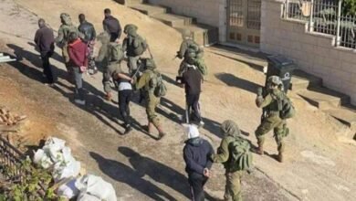 صورة الاحتلال يشن حملات دهم واعتقال في الضفة الغربية
