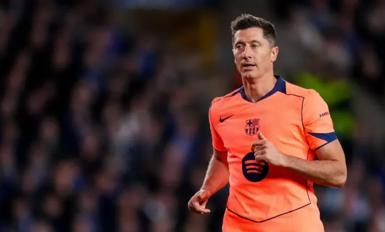 عرض ضخم من الهلال السعودي لضم روبرت ليفاندوفسكي