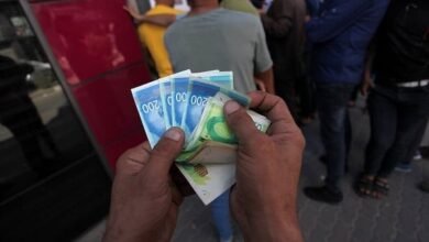 صورة 1450 شيكل فقط! .. دراسة: 14 ألف و 200 عامل في القطاع الخاص لا يتقاضون الحد الأدنى للأجور