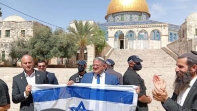 صورة بالفيديو: بن غفير يقتحم الأقصى ويرفع علم الاحتلال