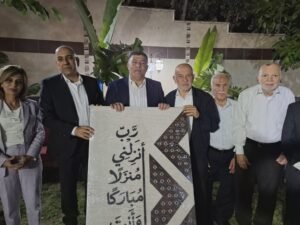 إشادات واسعة بمسيرة ناصر الصوالحي الخيرية في نابلس