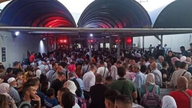 صورة عذاب الجسر: أقرب حجز بعد 25 يومًا .. و”رشاوى” تُفرض