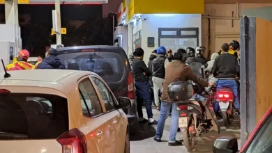 صورة وسط تصاعد أزمة المحروقات .. جمعية حماية المستهلك تدعو لتشكيل فريق لحل الأزمة