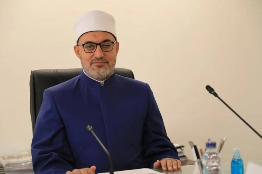 دار الإفتاء توضح حكم مشاركة الإنترنت بمقابل مالي