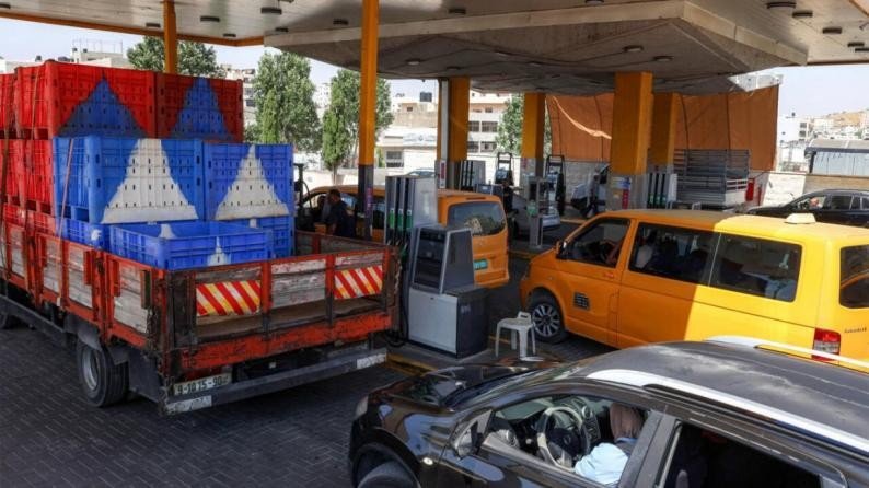 نقابة المحروقات: 3 ملايين لتر يومياً قد تنهي أزمة المحروقات خلال أيام