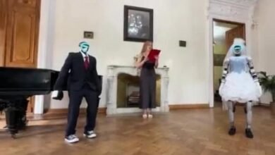 صورة بالفيديو: تنظيم أول حفل زفاف بين زوجين من الروبوتات بالعالم.. حدث تاريخي يجسد مستقبل الذكاء الاصطناعي بموسكو