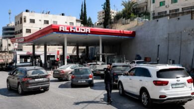 صورة هيئة البترول: تحسن ملموس بأزمة المحروقات مطلع الأسبوع المقبل