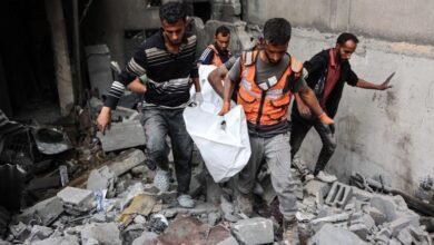 صورة خروق الهدنة في غزة.. إبادة صامتة ومجازر وجثامين متفحّمة وتهجير مقنّع