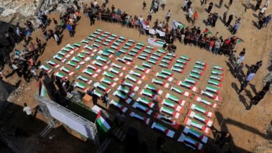 صورة بعد 17 يومًا من البحث.. انتشال جثامين 112 شهيدًا من عائلة أبو شريعة في مجزرة حي الصبرة بغزة