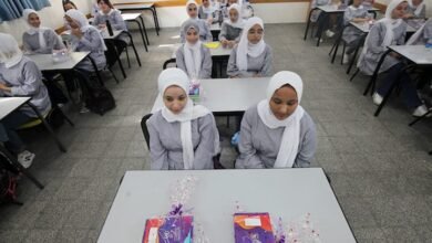 صورة العام الدراسي الجديد تحت ضغط الأزمة المالية.. هل يعود الدوام إلى 3 أيام فقط؟