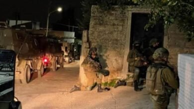 صورة اعتقالات الضفة الغربية: الاحتلال يشن حملة دهم واسعة تطال 24 مواطنا