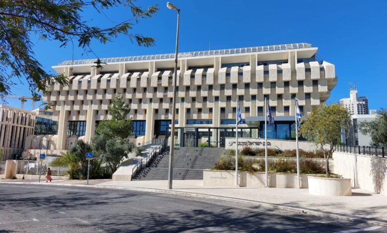 البنوك الإسرائيلية تؤجل قطع العلاقة مع البنوك الفلسطينية