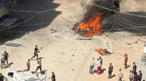 مشهد من القصف محيط منزل عائلة العرابيد