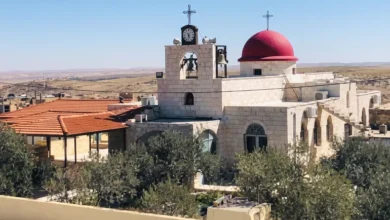 صورة غضب بعد هجوم الكرك وأردنيون يؤكدون: “الكنائس بيوتنا”